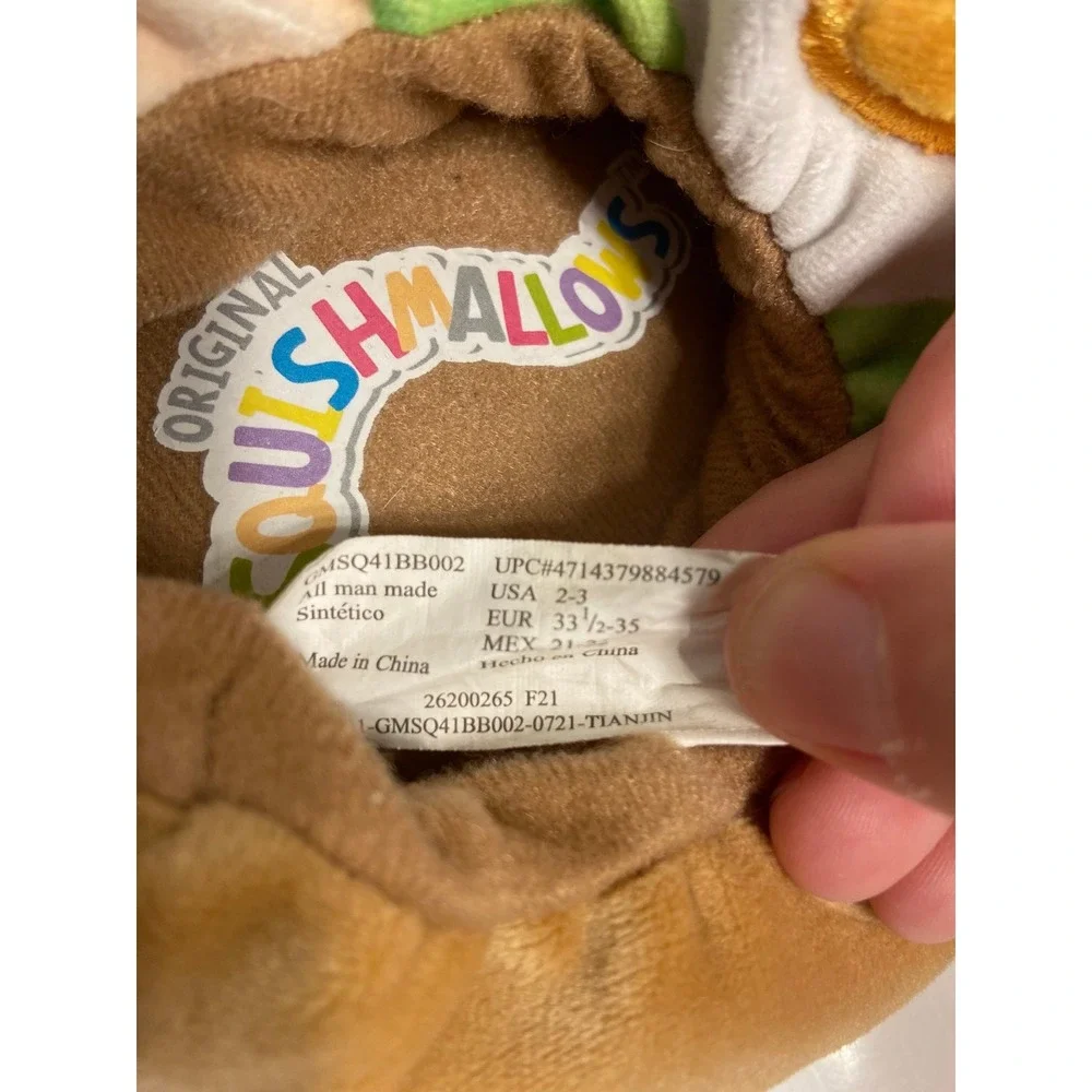 Squishmallow Kids Slippers Size 2-3 Avacado